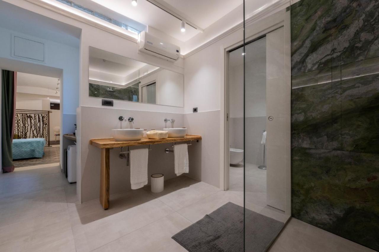 Suite Umbertino 39 Bari Extérieur photo